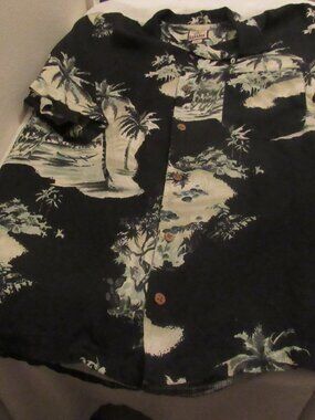 Tommy Bahama 100% Silk Black Palm Tree Print Size Small USED